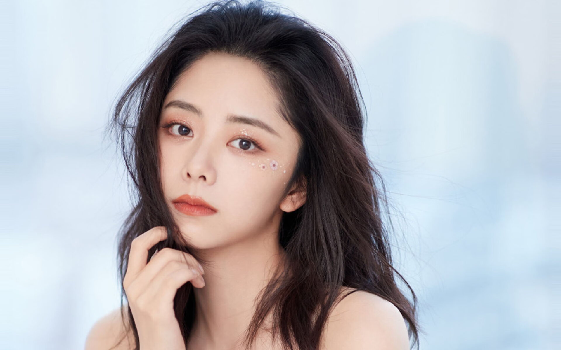 开云体育登入-独行侠官方推出新周边产品吸引年轻粉丝，独行侠官方商城